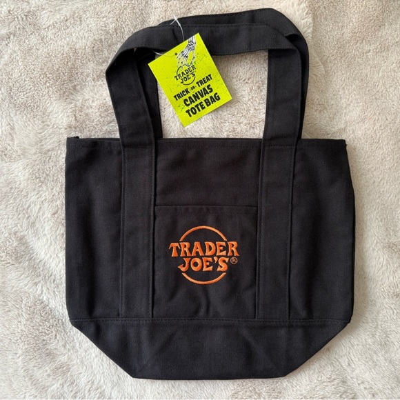 NWT (Set of 4) Trader Joe’s Halloween Mini Canvas Totes - Picture 4 of 13